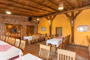 Zlatni Lug Restoran Krcma005